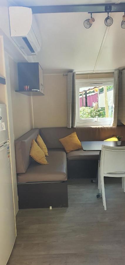 Mobil Home Climatise 6 Personnes La Roque-d'Antheron Exterior foto